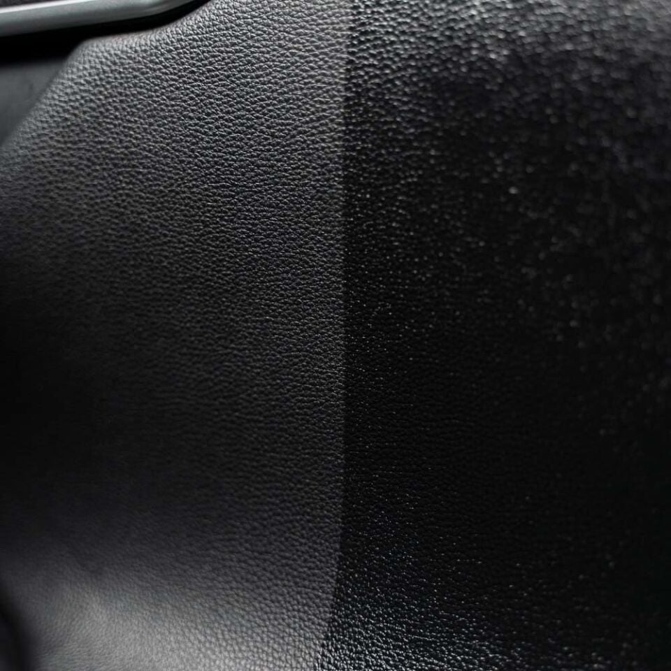 FRA-BER Brilliant Antistatik Konsol Ve İç Plastik Temizleyici Parlatıcı Vanilya Kokulu  750 ml